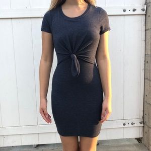 Windsor body con blue dress